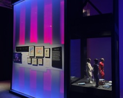 Tim-Burton-Design-Museum-2024_58