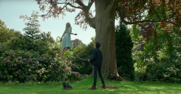 Miss-Peregrines-Home-for-Peculiar-Children-trailer