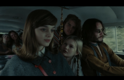 DarkShadows-Film-039