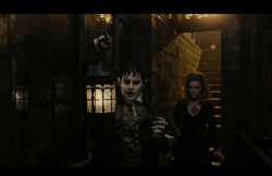 DarkShadows-Film-103
