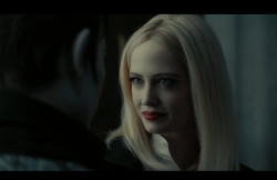 DarkShadows-Film-123