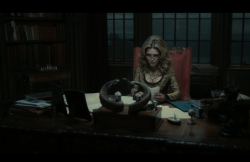 DarkShadows-Film-160