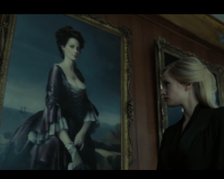 DarkShadows-Film-175