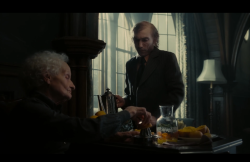 DarkShadows-Film-192