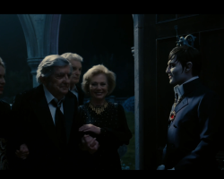 DarkShadows-Film-196