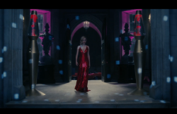 DarkShadows-Film-216