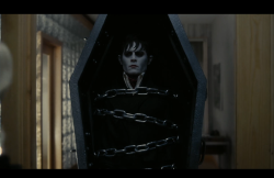 DarkShadows-Film-231