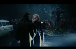 DarkShadows-Film-243