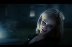 DarkShadows-Film-244