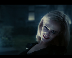 DarkShadows-Film-244