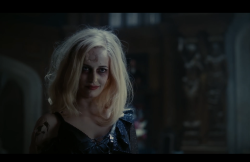 DarkShadows-Film-254