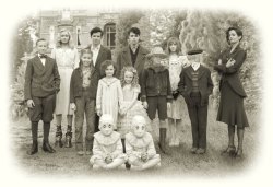 MissPeregrineetlesEnfantsParticuliers-Promotion-52