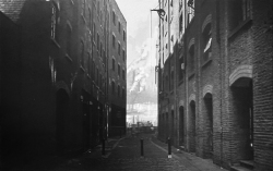 SweeneyTodd-Production-Croquis-41