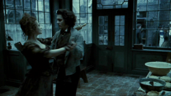 SweeneyTodd-Film-200